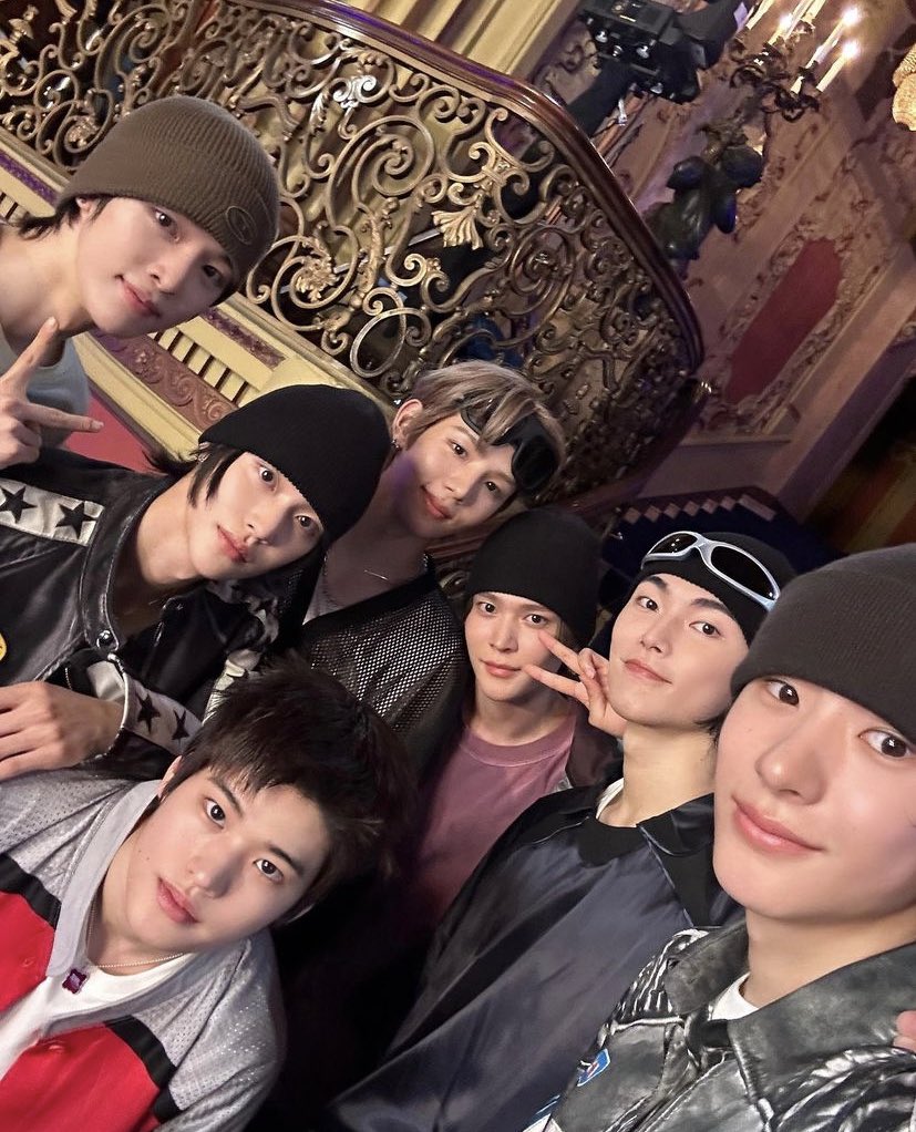 RIIZE emojis meanings :

#SHOTARO 🧋— Taro Milk Tea
#EUNSEOK 🪨 — stone (결석) has seok (석) in it when you enter in emoji
#SUNGCHAN 🐸 — his eyes are big
#WONBIN 🎸 — skilled at playing guitar
#SOHEE💂 — morning hair
#SEUNGHAN 🫧 — pretty
#ANTON 🦕 — brachiosaurus character