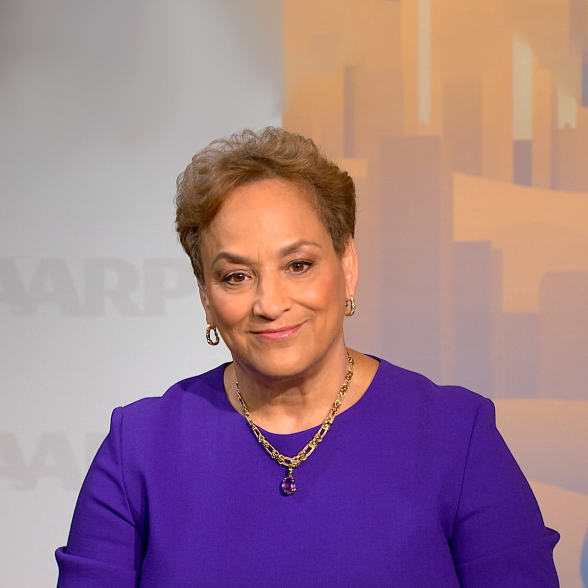 SilverSherpa's tweet photo. Social isolation is a health risk for older people. In this article, @JoAnn_Jenkins talks about the business case for healthy longevity and how the AARP's work with partners showcases the role employers play in healthy longevity. @AARP 

#SmartAgeing 

https://t.co/v1MJhCx26I https://t.co/7NrNXeuNhI