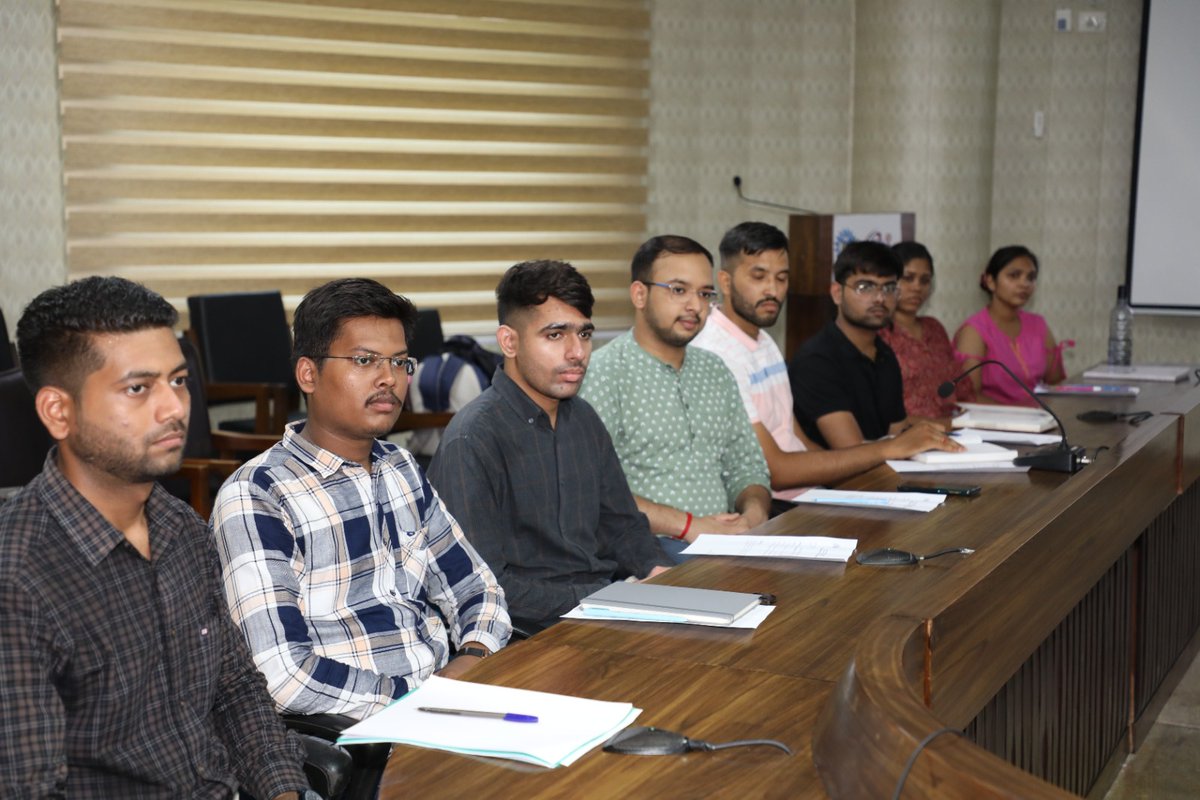 CSIR_CDRI's tweet photo. During the #interactive #IntroductorySession, participants discussed in detail that why they are interested for this course, what’s their expectations and how they want to utilize the knowledge gained from this course in future
@VigyanPrasar @ugc_india @EduMinOfIndia https://t.co/scUbDPYRnt