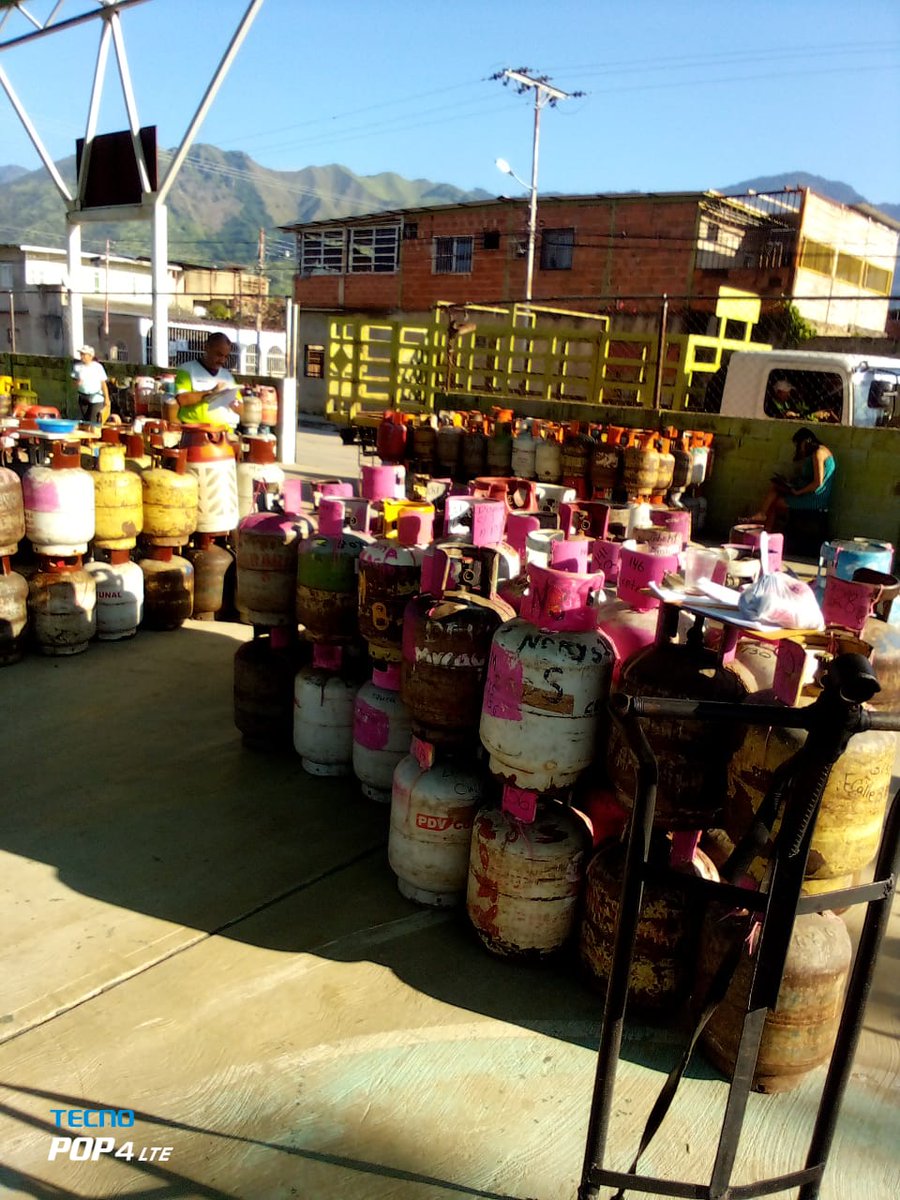 gasdracula tweet media