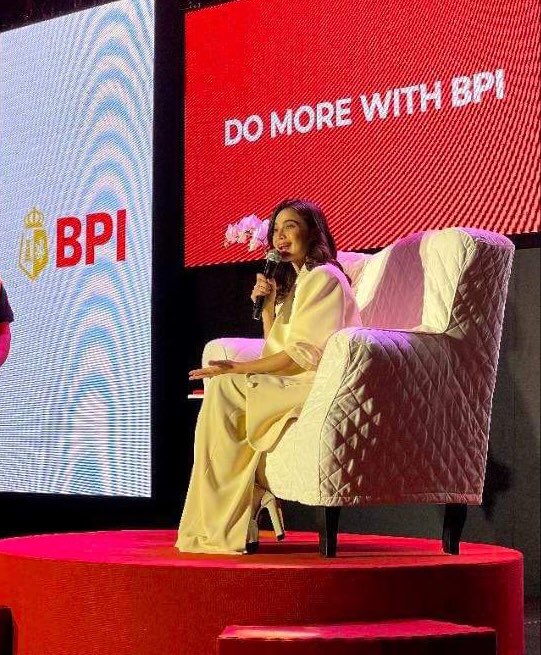 dyosaliz's tweet photo. kung si @annecurtissmith ay laking BPI akoy tumanda na na iisa lang ang kilalang bank which is BPI now we can do more 
@annecurtissmith 
@TalktoBPI 
Do more with BPI https://t.co/337PEm0SO6