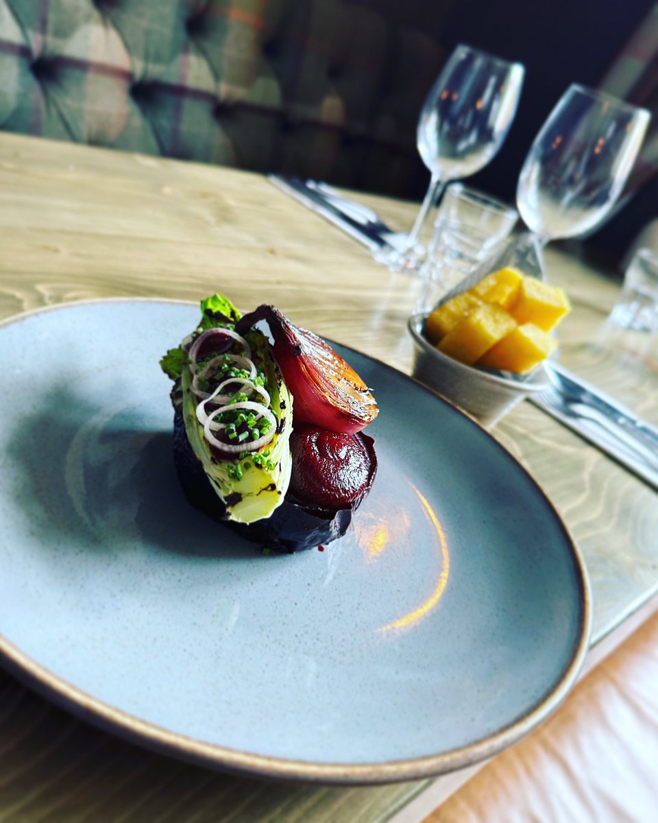 TheBelgianArms's tweet photo. New Dish Alarm 🚨 
.
Roasted Glazed Beetroot, Balsamic Onion, Grilled Gem
lettuce, Beetroot Ketchup and Polenta Chips. 
. https://t.co/LCSpSk8Jk4