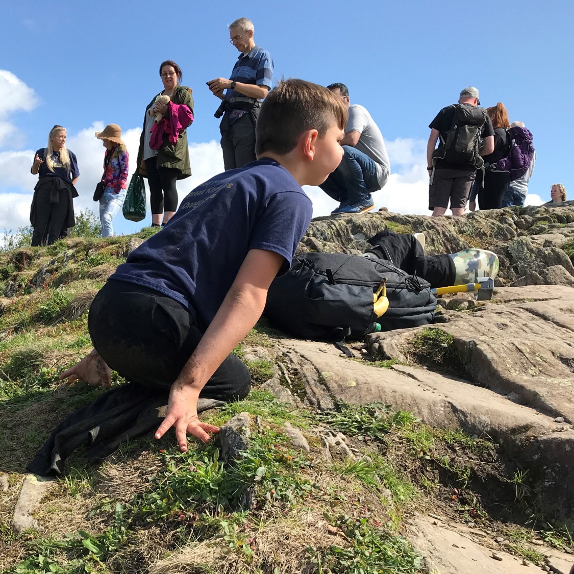 BBC_Cumbria's tweet photo. 🎉He did it!🎉
👏Huge congratulations to 8-year-old Tony Hudgell who's climbed Orrest Head in the #LakeDistrict to raise money for charities including @BendriggTrust and @fixthefells 
He's already raised more than £1.7m for charities: https://t.co/LSgDZydLeC https://t.co/kFWJfn5LBO