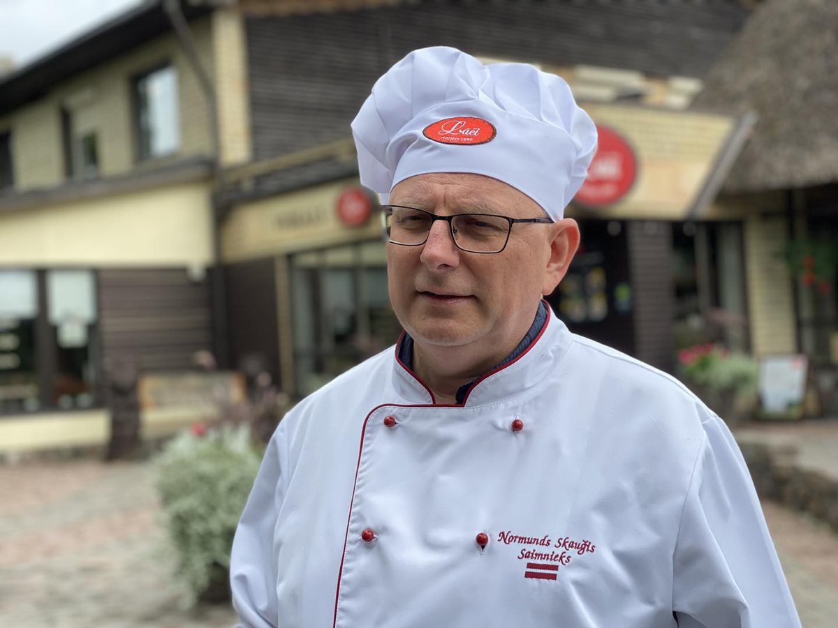 karotitelv's tweet photo. 🌾Pie maizes @CeptuveLaci jau vairāk nekā 20 gadus plīvo arī Zaļās karotītes karogs. 🇱🇻
😍Ar karotītēm marķētie produkti ir ražoti Latvijā, un to kvalitāte tiek regulāri uzraudzīta, lai atbilstu visaugstākajiem standartiem. #PievienojiesKarotītēm #RažotsLatvijā #AtbalstiVietējo💪 https://t.co/mS2CBCaPXL