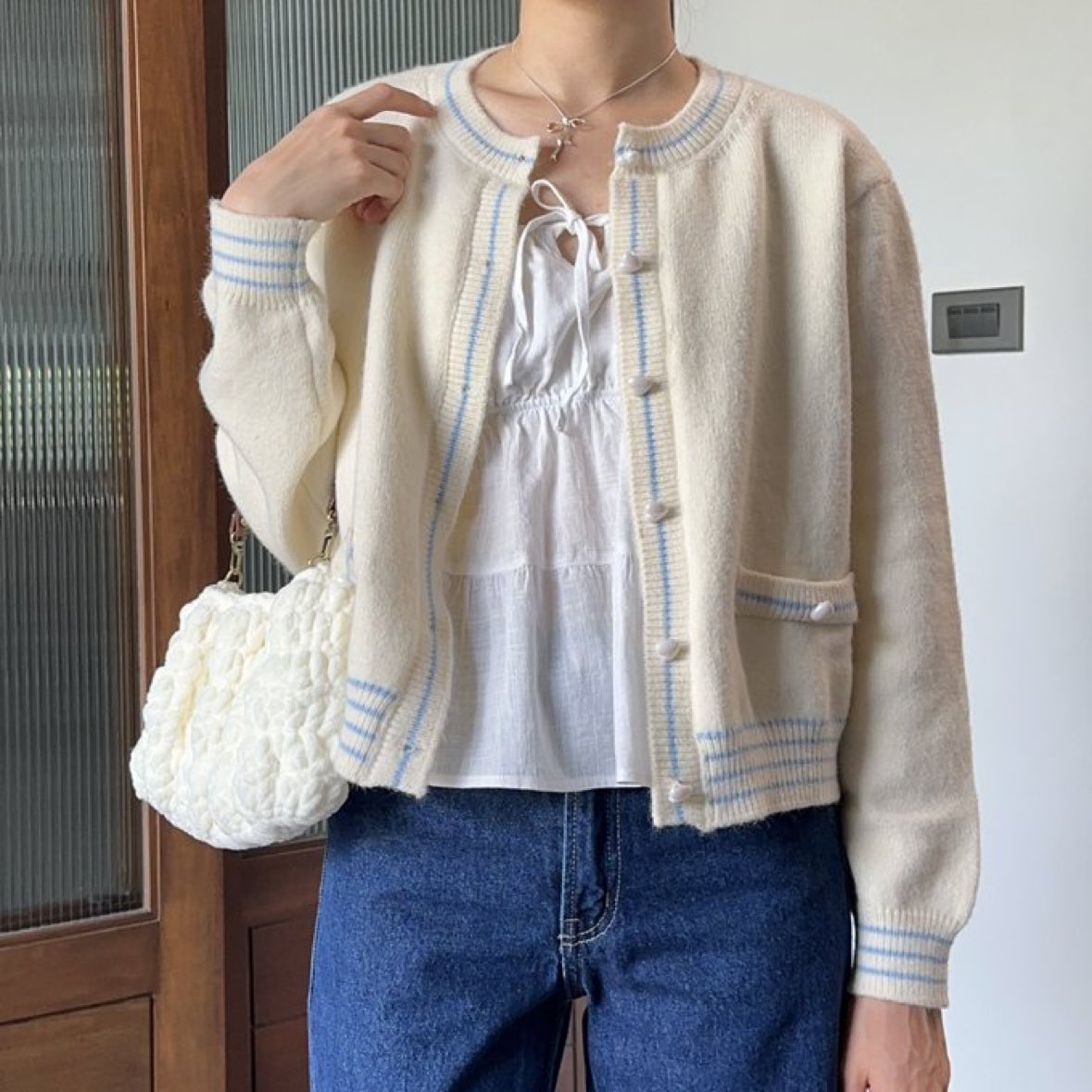 รวมมาให้แล้ว cardigan ที่นุ่มใส่สบาย สีน่ารัก เอาใส่ไปเที่ยว ไปออฟฟิศได้ ><