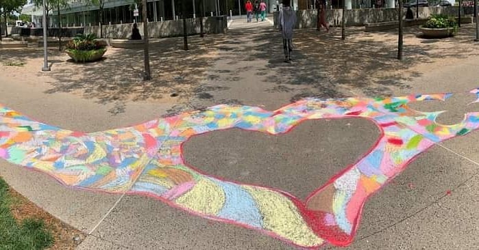 Throwing it back to some of our favorite hospital chalk art to show how grateful we are to our team and our community! We could not do what we do without the support of each and every one of you. 🦋 #LifeAtNCH