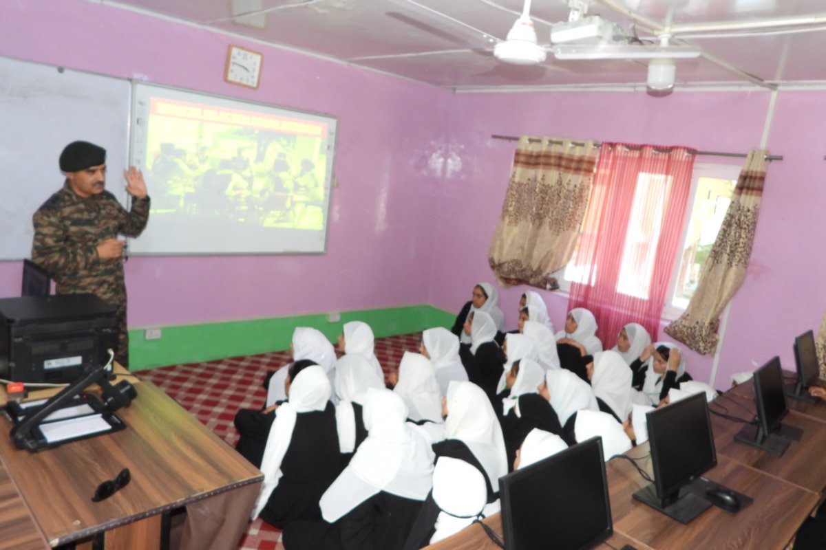 AlamDar1917's tweet photo. STUDENTS OUTREACH PROGRAMME
Indian Army conducted a remarkable and insightful #StudentOutreachProgramme at Govt. Higher Sec. School #Karnah, #Tangdhar. This event was organized under the #auspices of the #ShaktiVijayBrigade. A total of 63 girl #students attended the event. https://t.co/6hOF3hL2TJ