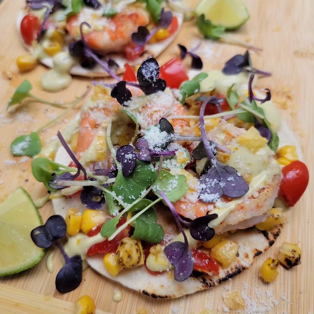 chinaecho8's tweet photo. Shrimp Style Street Tacos With Micro Radish Mix! 
#StreetTacos #TacoTuesday #Tacos #ShrimpTacos #GrilledShrimp #Prawns #Prawn #SeafoodLover #SeafoodTacos #FishTacos #TacosAreLife #TacosTacosTacos #Grilled #Barbecue #BBQ #BBQLovers #BBQLife #BBQPorn #ChefLife #TraegerGrills https://t.co/v9o6uXyuOw