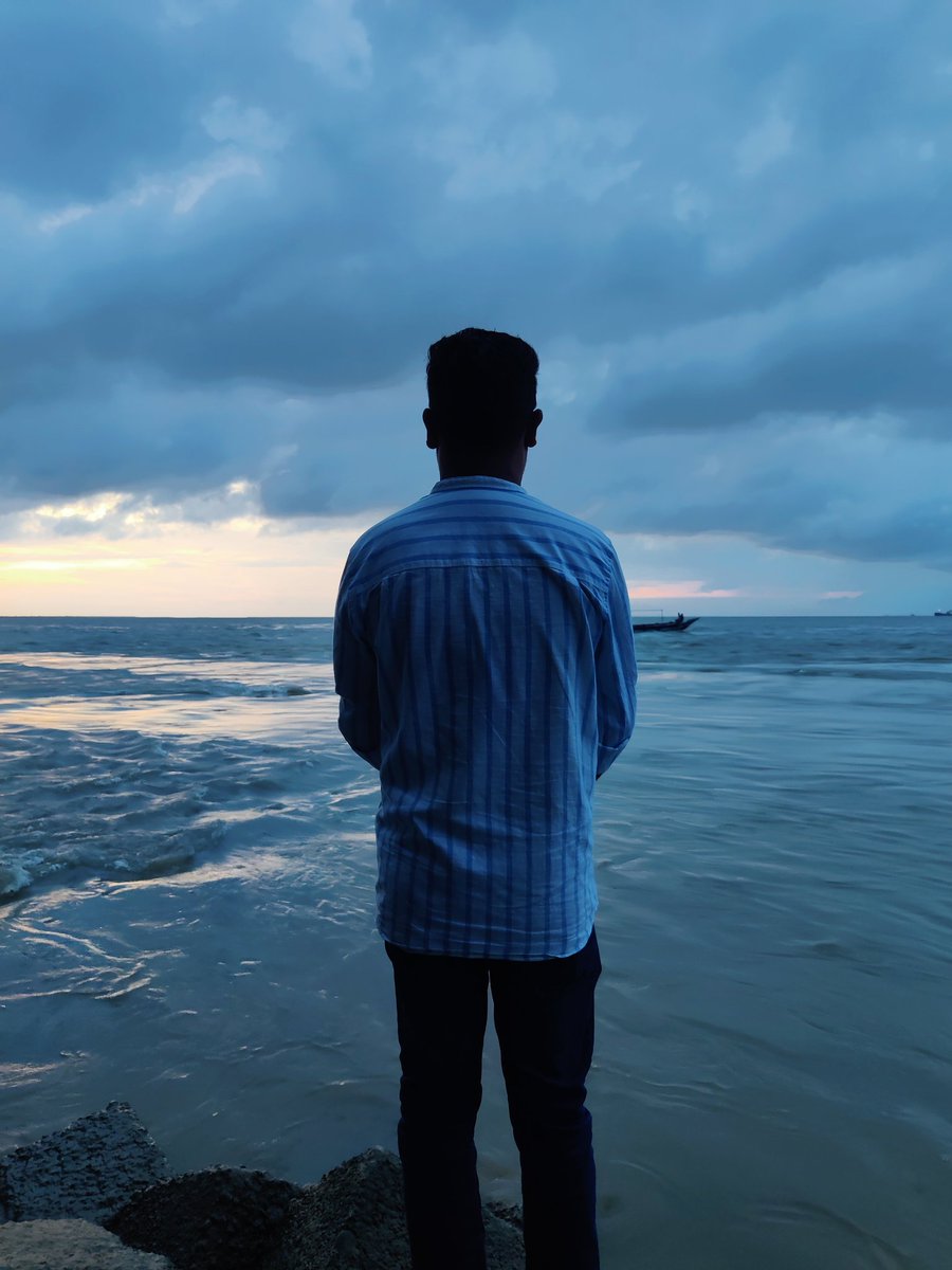 Jakir2507's tweet photo. নদী যেন মানবাত্মার এক পরম আত্মীয়... https://t.co/2wkDbL7Jsr