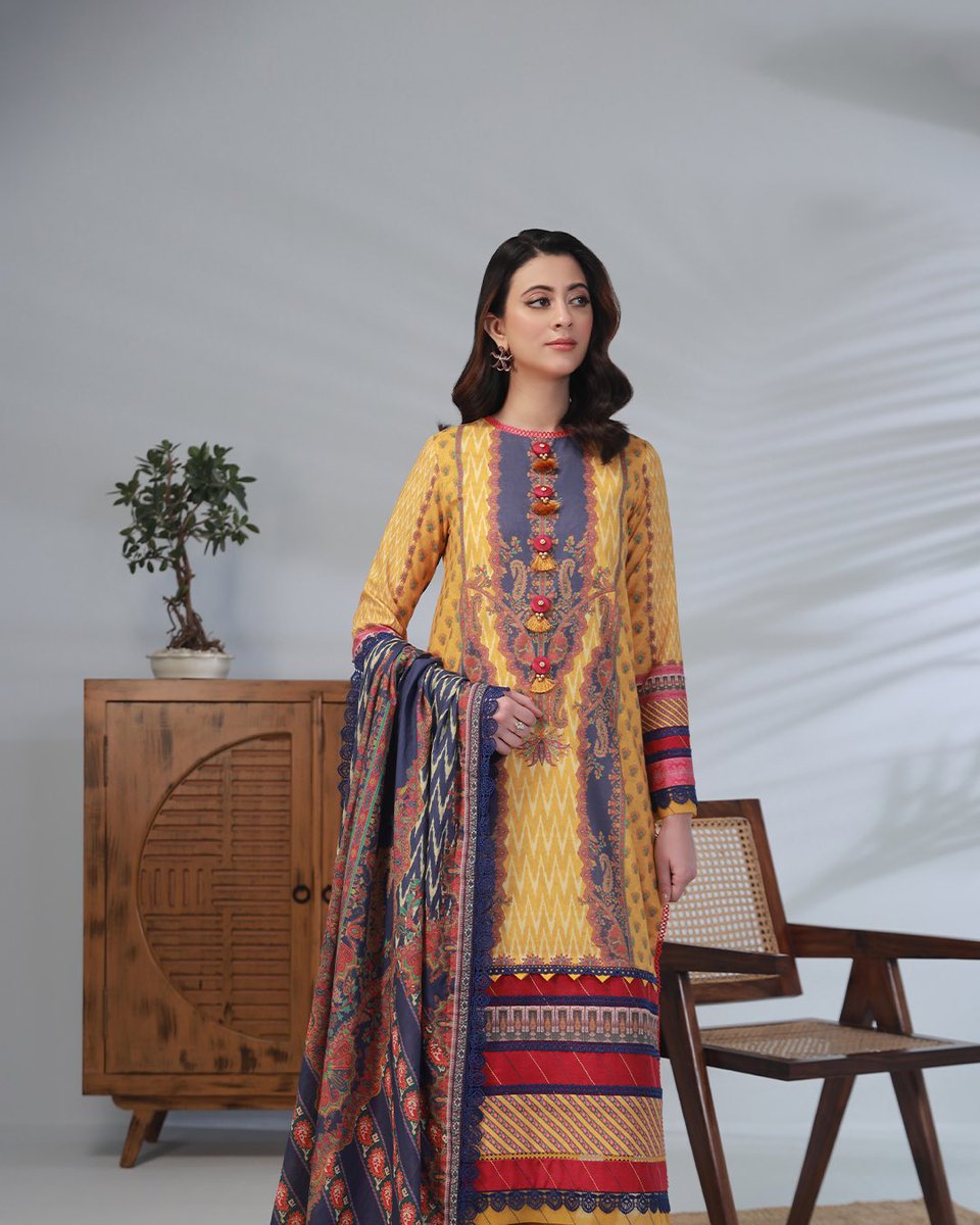 asimjofa's tweet photo. Basic Prints Vol 2 By Asim Jofa | Pre-Booking Starts on 12th August at 6 PM | Deliveries Start on 15th August
AJBP-35 | 3-PC | Unstitched: Rs. 3,390/-

For More Details, Visit: https://t.co/UprCsUrcSa 

#AsimJofa #IWearAsimJofa #BasicPrintsCollection #AsimJofaEssentials https://t.co/keWR472ief