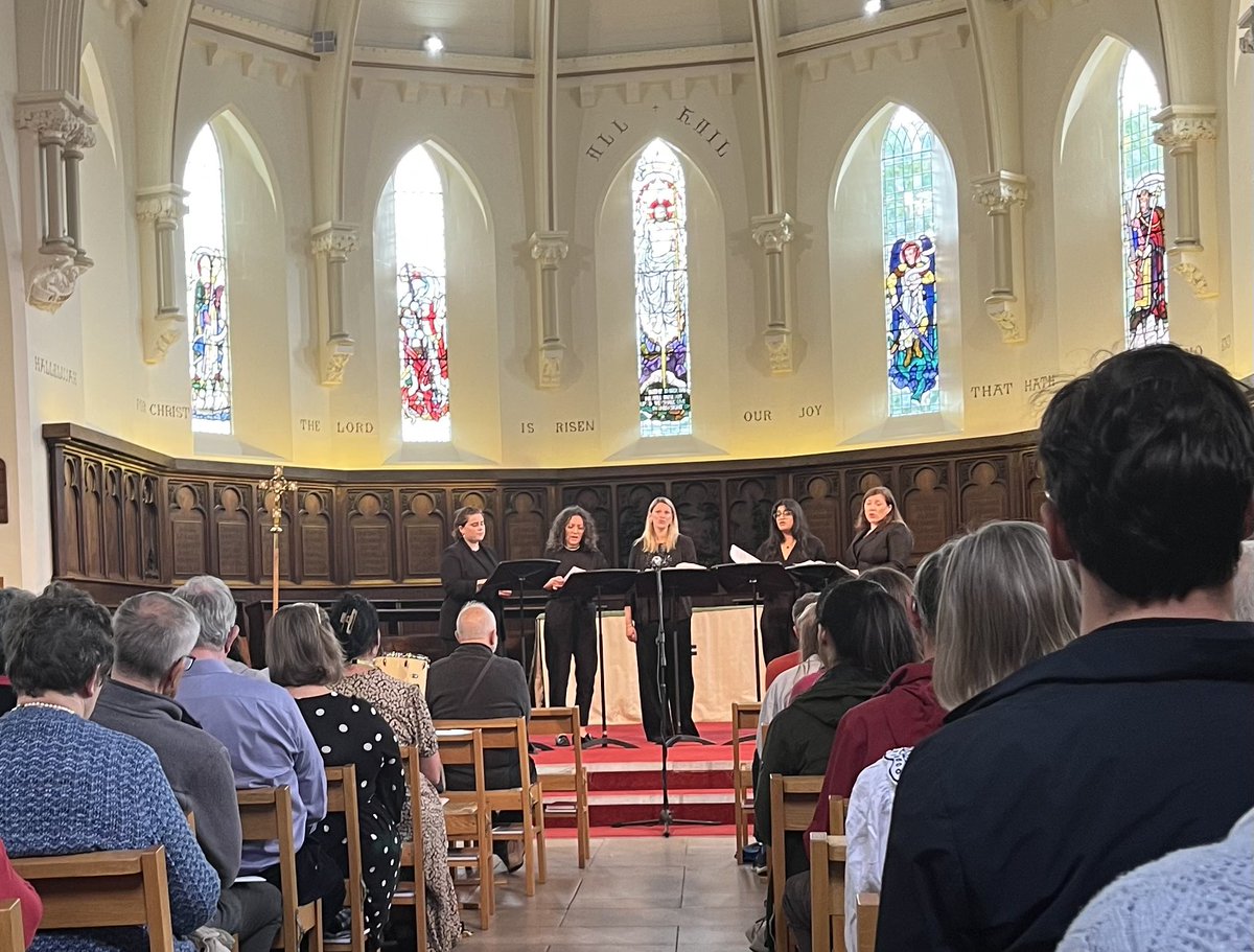 Some extraordinary singing from @Papagenasingers this lunchtime at @MfENotts summer school. Wow - entertaining, extremely funny, moving, innovative and more.