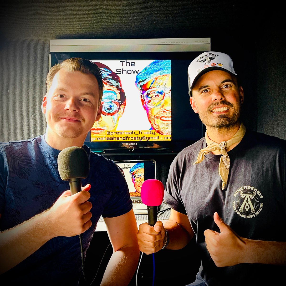 <a href="/thepreshaah/">David</a> and Frosty recorded a face-to-face #podcast in Frosty’s new studio. Ooh! 

They chat about 
#Holidays
#Sunburn
#JustGiving blood
#NewMusic 

Give it a listen!

podcasts.apple.com/gb/podcast/the…

anchor.fm/owen-frost/epi…

#podcasting #gymmotivation