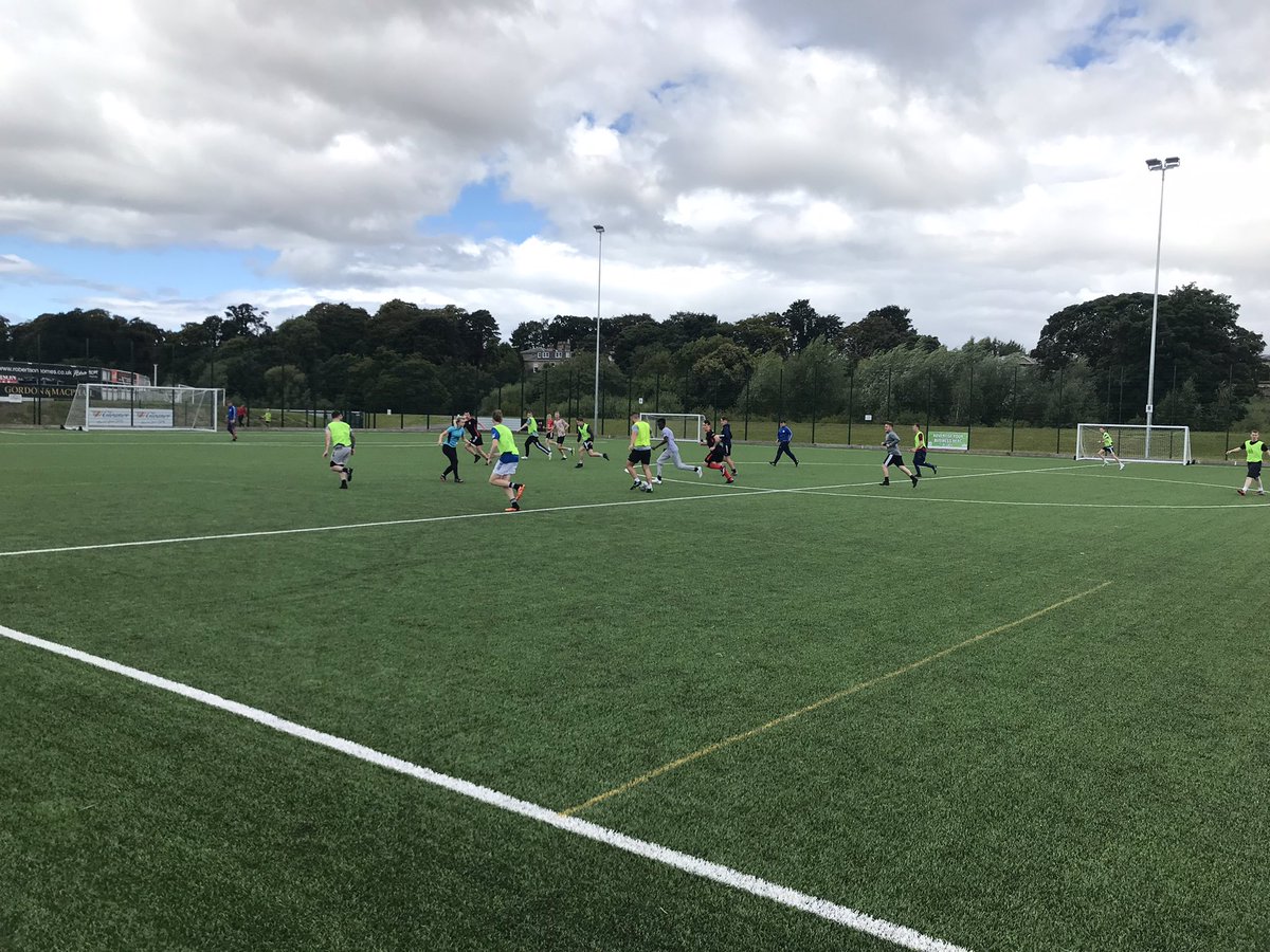 ElginSportsCT's tweet photo. … And football continues at The Gleaner arena with the Active Recovery Moray football session this afternoon. Great to see everyone down as well as new faces. An impressive 15-aside game kept everyone involved 😅

#ActiveRecoveryMoray https://t.co/NWooG7wcam