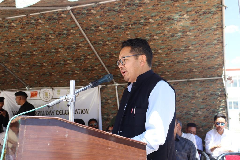 airnewsleh's tweet photo. 17-DAYS #KUNGFU CAMP CONCLUDES AT THE @ULadakh IN COLLABORATION WITH @ArtofLiving, @LAHDC_LEH, AND INDIAN ARMY.
The camp aimed to promote physical fitness, mental well-being, and cultural exchange among the participants.
@lg_ladakh https://t.co/sBLfigyQ9P