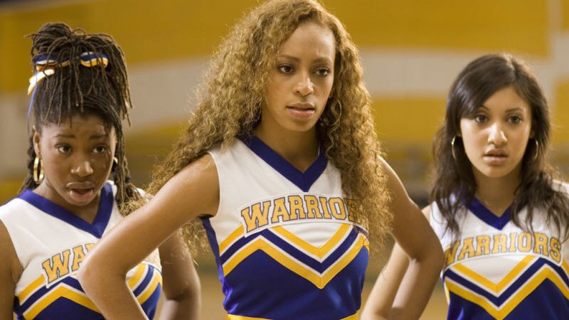 tracklist's tweet photo. 17 anos do lançamento de “As Apimentadas: Tudo ou Nada”, com Solange Knowles, Hayden Panettiere e Rihanna. 💃 https://t.co/KYpnmoPSTC
