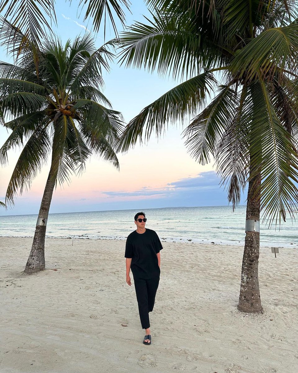 Tinkerland0303's tweet photo. 230808 [#YOUJIN] Yujin Instagram post

Virgin Island!! 2nd day in Bohol!

#selfie #selfstagram #photodump #virginisland #philippines #ootd #fullbodyshot #holidaylife #bohol #philippinestravel

#김유진 #유진 #유진짱짱 #KIMYOUJIN

1/2 https://t.co/9htujc6vID