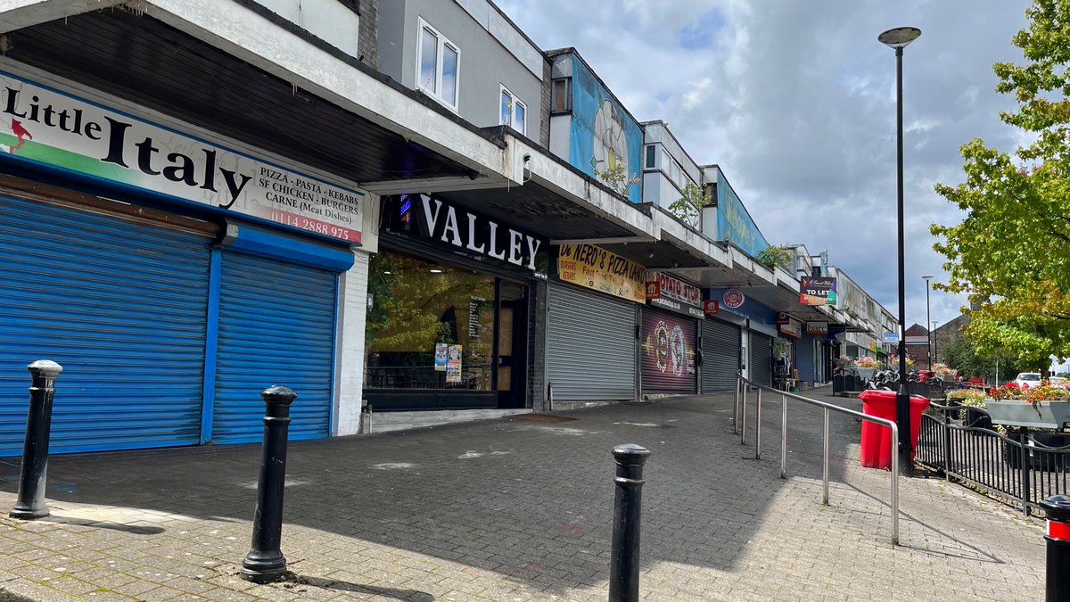 We're chatting to business owners in the precinct area of Manchester Rd about the plans for a major upgrade to the shop fronts and paving in this part of Stocksbridge. The project is a key part of the town centre regeneration that we're delivering through the #TownsFund