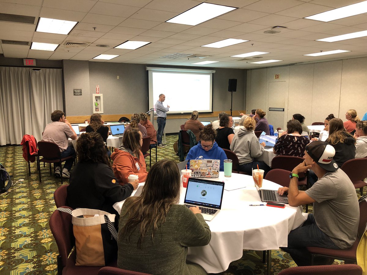 mistergraham4's tweet photo. Game time with #MLTI Ambassador @MrJoshuaSchmidt at #EdSumME23. ME teachers learning about @quizlet, @quizizz, @Freerice, @geoguessr and more! @mdoenews https://t.co/sX2svyBGMY