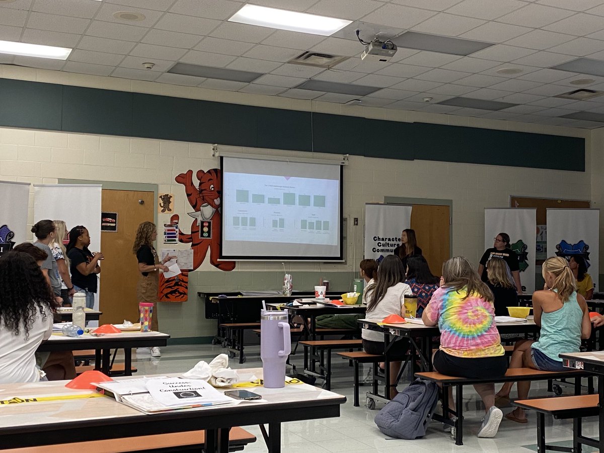 Kati Dyer tweet media