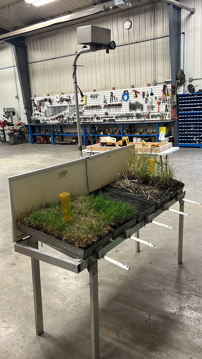 ndrockfarmer's tweet image. Getting ready for our first #rootconnections event!!!! @bmreadel @NDCornGrowers @ThomasGranger17 @SoilForks @NDSUAgKatelyn @NDSUextGF @NRCS_NDakota