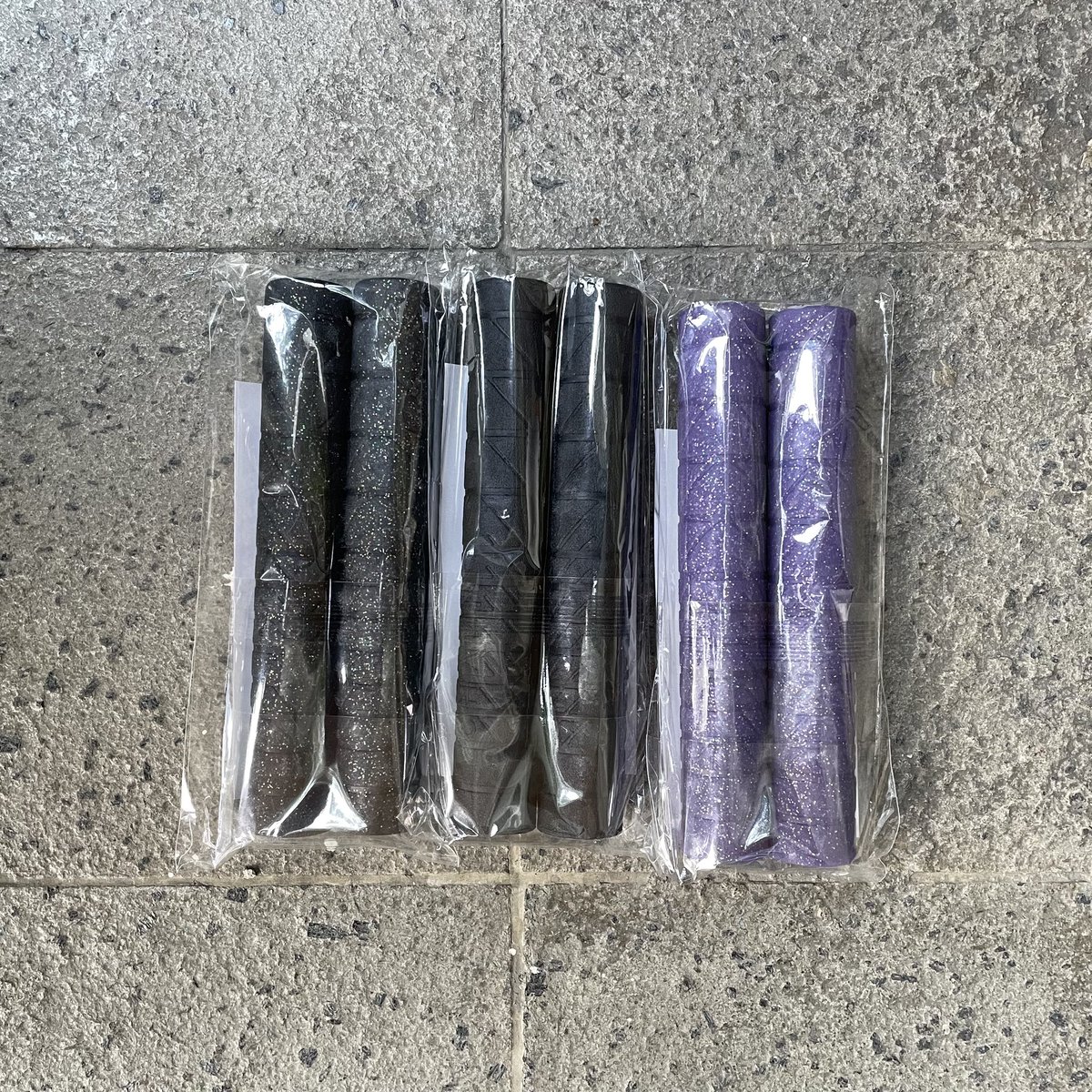 Baba_Capybara's tweet photo. WTS: Champ Grip Type C | 4mm | 400.000 | untuk warna yang tersedia bisa dm #fnfjb https://t.co/4lrvNqNJwI