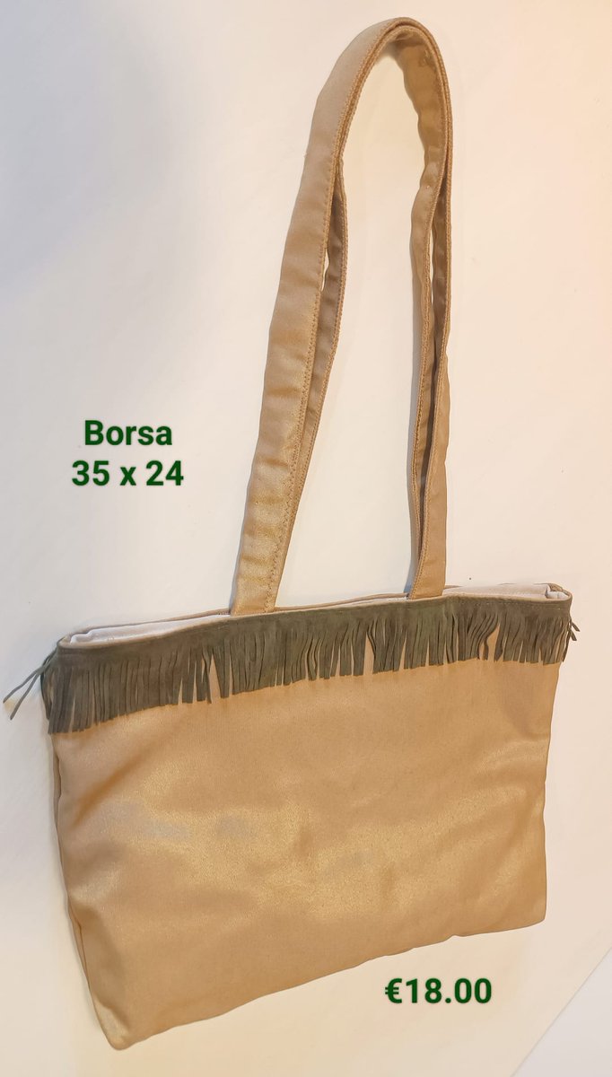 Franci46924979's tweet image. Ecco due #handmade per un giro in piazza, un aperitivo preserale 🍸, una passeggiata, con un occhio a questa quasi fine estate ☀️ 
Simpatiche, semplici, con la solita attenzione al #recycle 
Gradito il retweet🥰
#ecologic #recycling  #sostenibilità