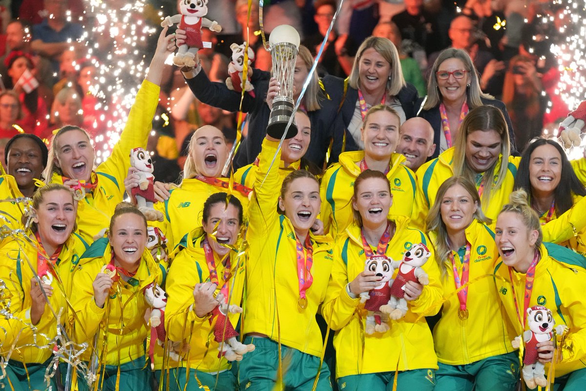 BackpageMedia's tweet photo. Australia celebrate after winning the 2023 Netball World Cup Final 🏐

📸Nic Bothma/BackpagePix  

#2023NetballWorldCup #Australia #Netball #NetballPhotography https://t.co/4llYuHVVYP