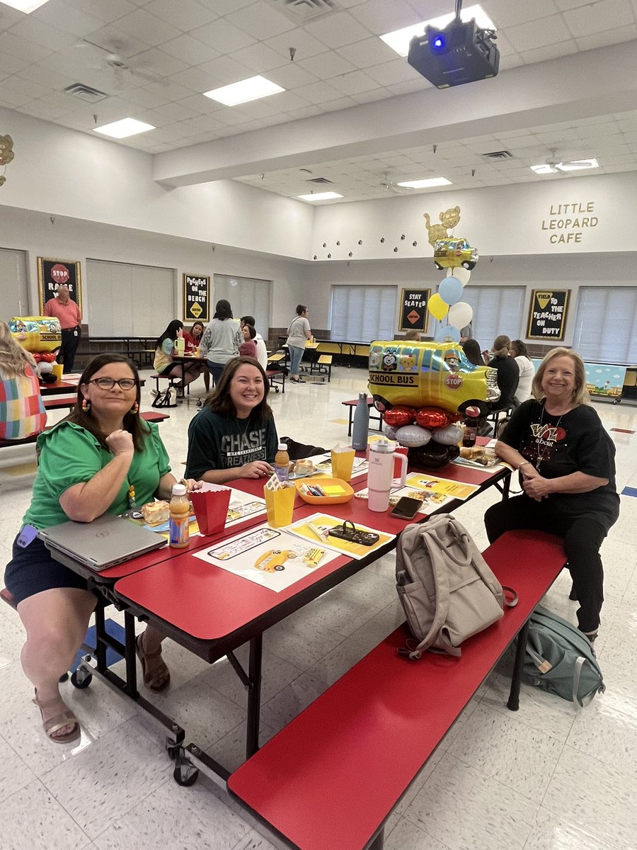 Sunnye Forrest tweet media