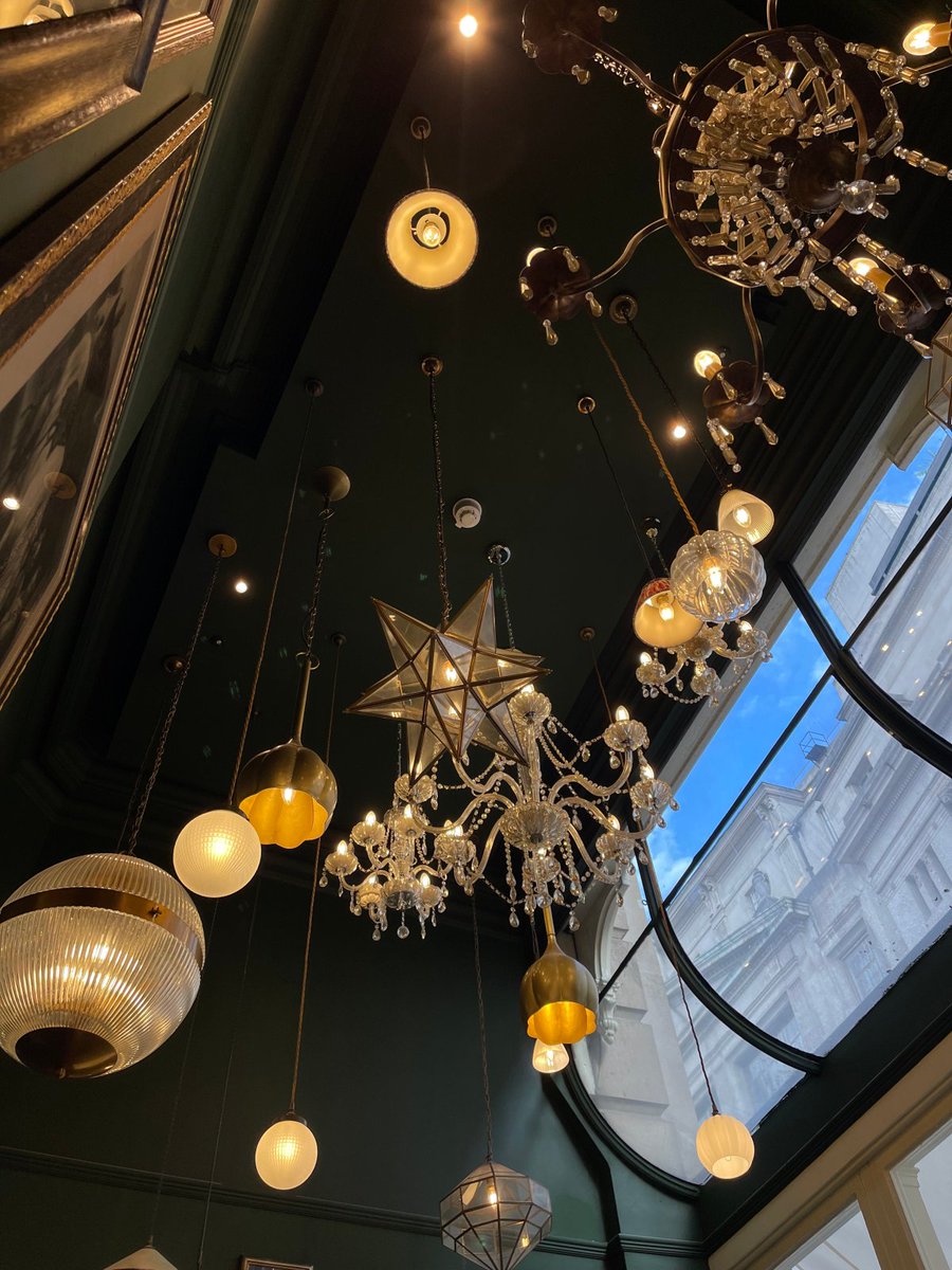 Disrupt_Events's tweet photo. After party...

The Libertine located inside the Royal Exchange and it's decorations making it the perfect exclusive after party venue. 

The Dubel Prize's first event will be followed by an after party at this venue!

#events #disruptevents #venue #afterparty #interiordesign https://t.co/Rk4nxNDsbi