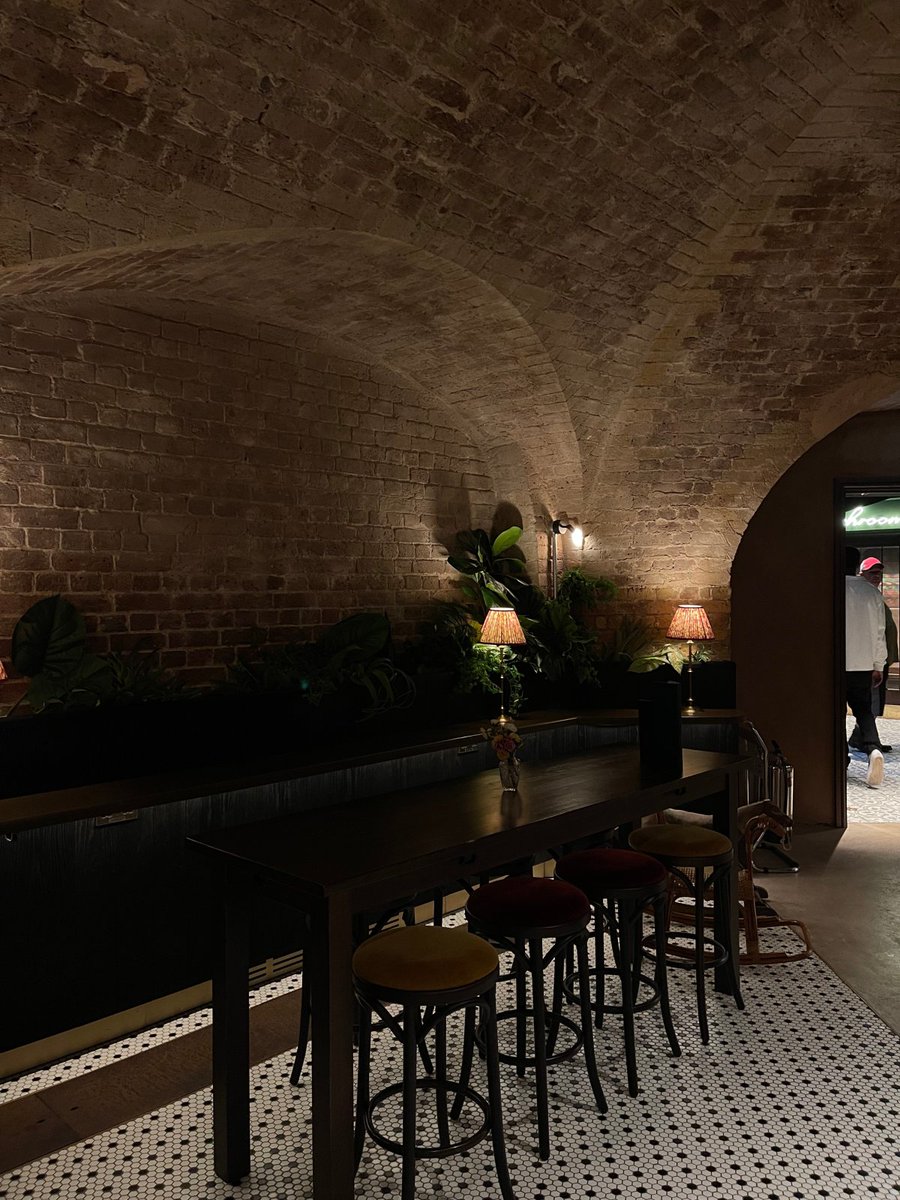 After party...

The Libertine located inside the Royal Exchange and it's decorations making it the perfect exclusive after party venue. 

The Dubel Prize's first event will be followed by an after party at this venue!

#events #disruptevents #venue #afterparty #interiordesign