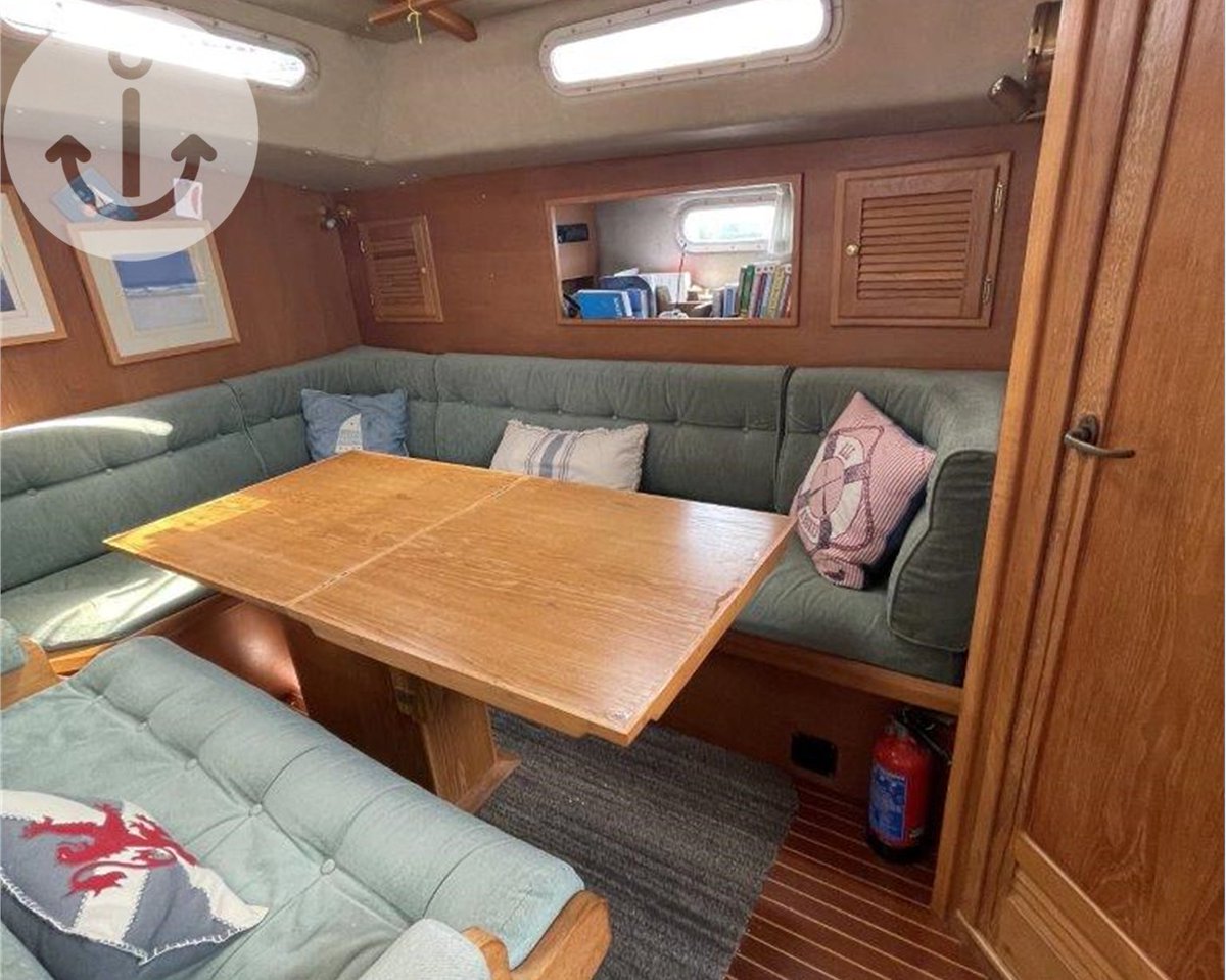 ltd_indigo's tweet image. Kutani ⛵⚓, the adventurous sailor fresh from an epic 1-year Atlantic circuit! Upgrades galore, solo-sail champ, and style to impress.  Sandy toes, crystal-clear waters, and pure bliss await! 
For more info: 👀 : bit.ly/3KxkCN4

#boat #yacht #boatsale #yachtsale