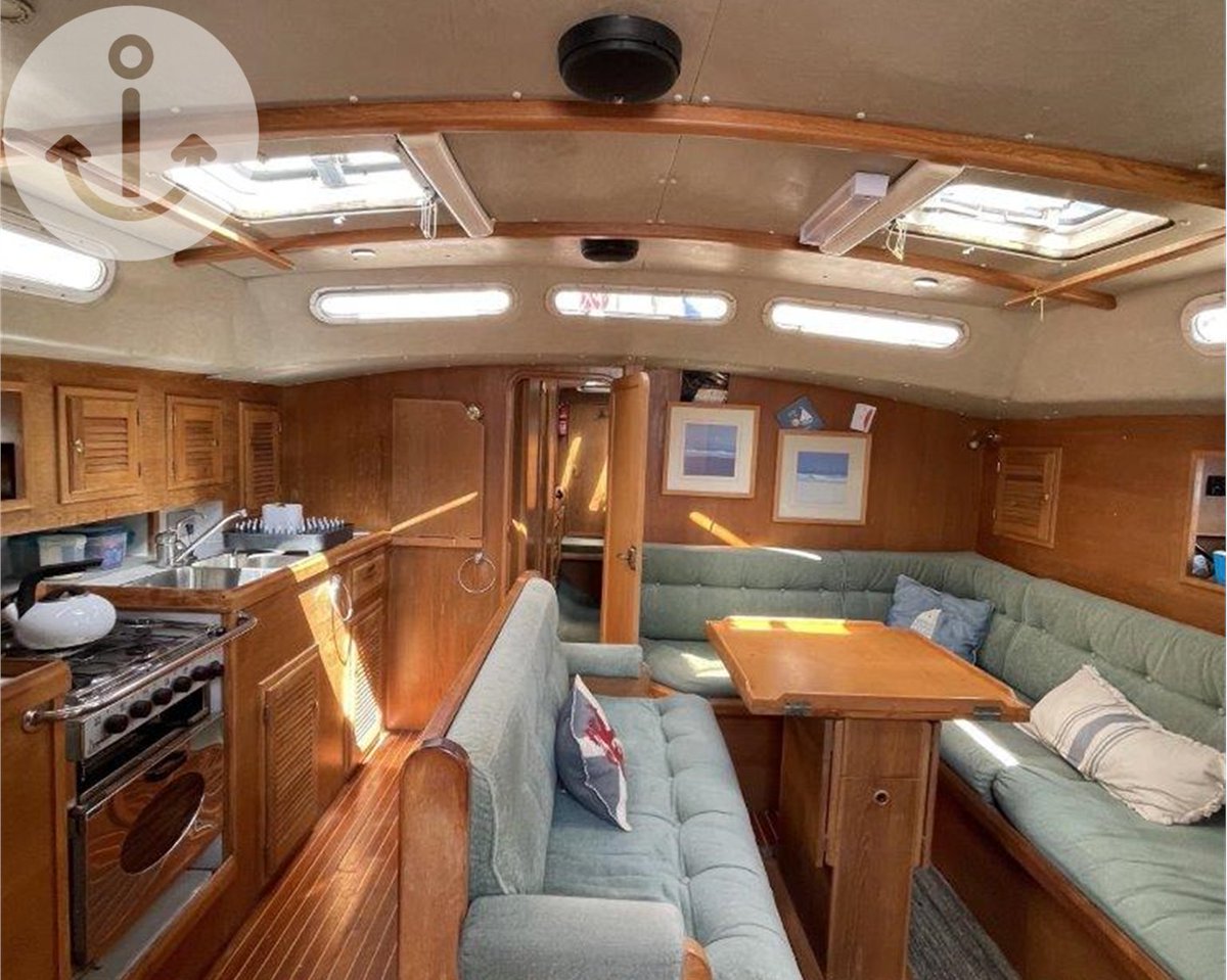 ltd_indigo's tweet image. Kutani ⛵⚓, the adventurous sailor fresh from an epic 1-year Atlantic circuit! Upgrades galore, solo-sail champ, and style to impress.  Sandy toes, crystal-clear waters, and pure bliss await! 
For more info: 👀 : bit.ly/3KxkCN4

#boat #yacht #boatsale #yachtsale