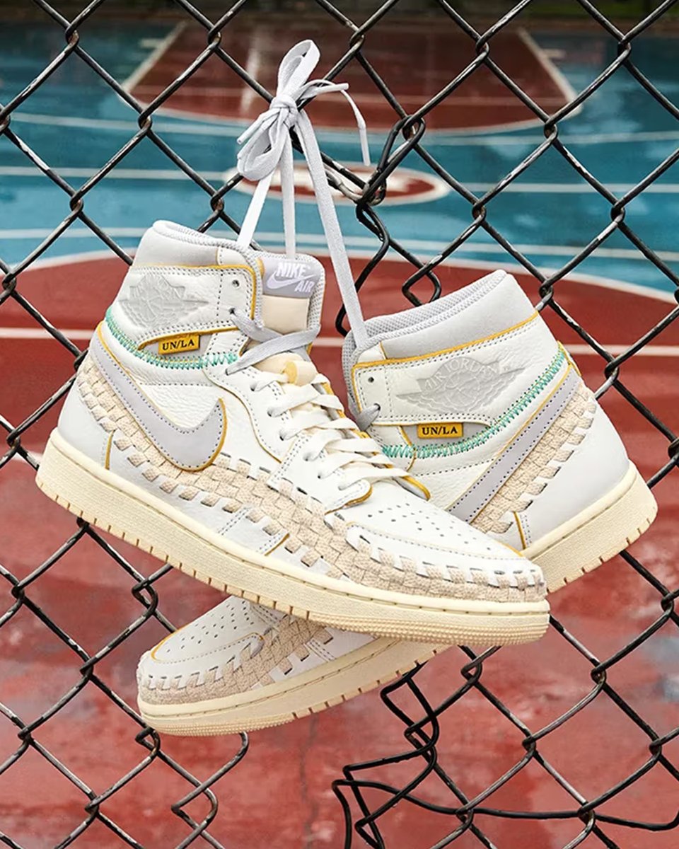 HYPEBEAST's tweet photo. Take a closer look at the Union LA x Bephies Beauty Supply x Air Jordan 1s https://t.co/DACJMpBQBi