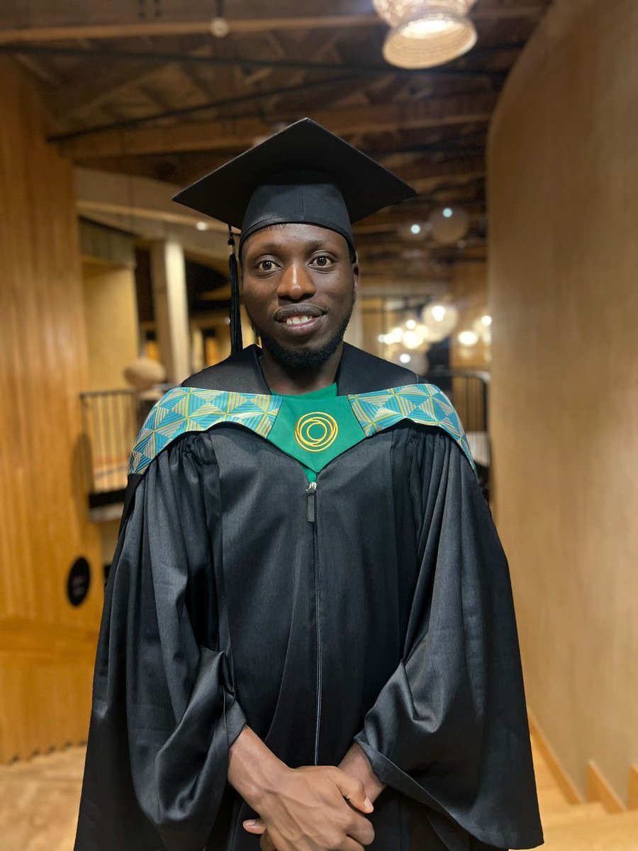 EricRukebesha's tweet photo. I'm now officially graduated 🎓. Grateful for the incomparable knowledge you've equipped me with @RICA_Rwanda , I'm ready to make a positive impacts to the farmers .
#RicaGraduation
#ConservationAg
#GreenInnovator https://t.co/WPun6mByMt