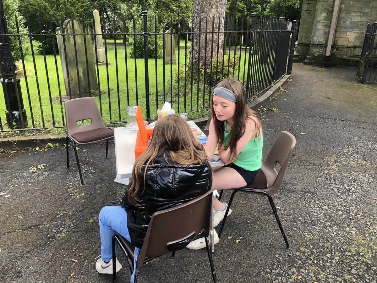 thisisachoice's tweet photo. Today the love NE6 crew gave out ice creams and painted faces. Not only that, they kept their cool and supported each other beautifully when we (sadly) had to finish early because of some disruptive guests. Young people are wonderful. https://t.co/CkSWDDNkhs