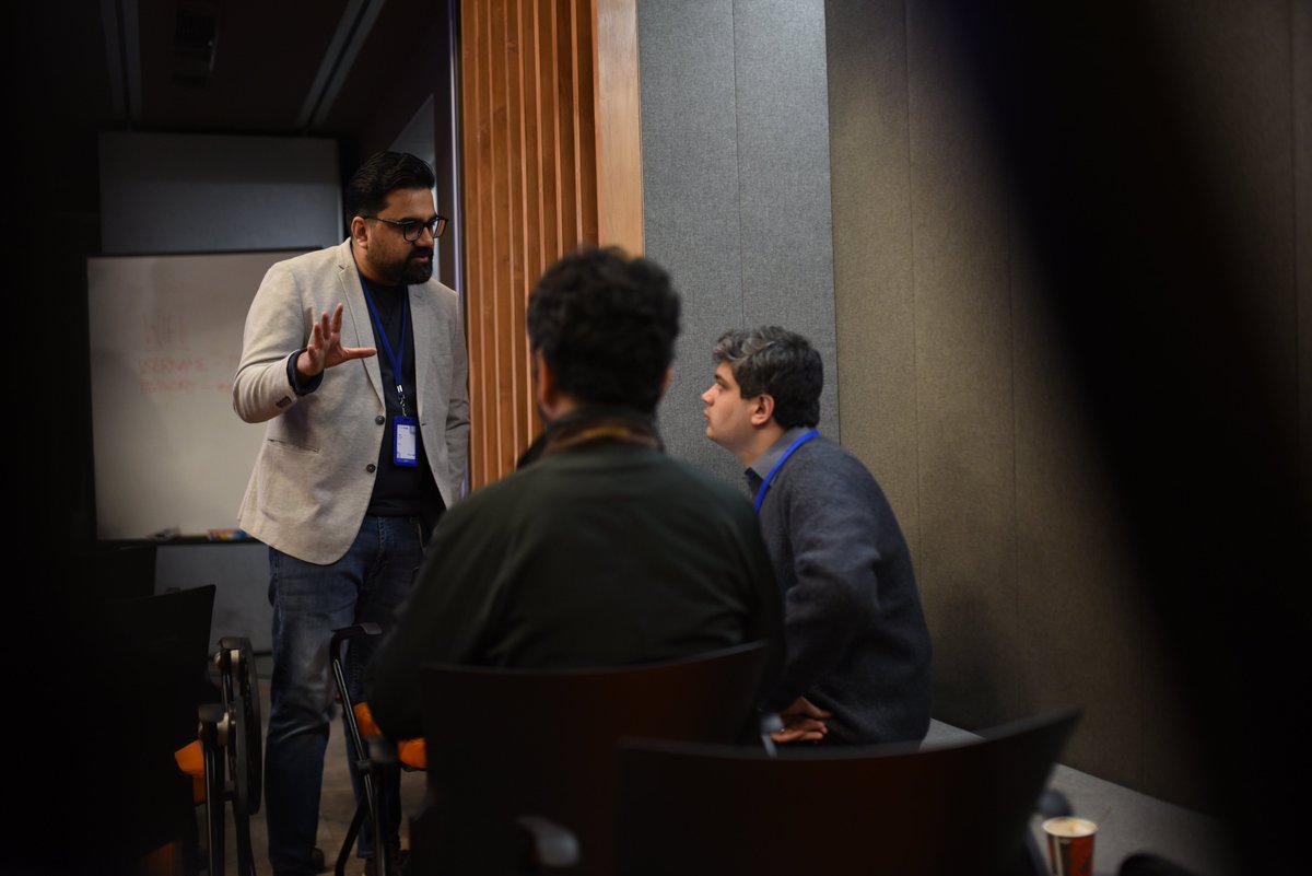 .@nasrhadi, an @ICFJKnight Fellow and the founder of @heyproto in India, is a candidate for the @ONA Board of Directors. We strongly support his candidacy, which would bring crucial international diversity to the board of such an important organization. 👇1/3