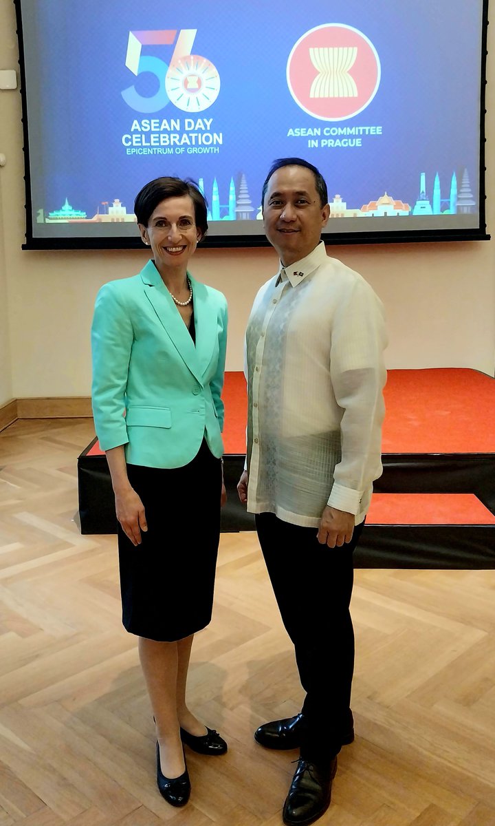 treybalova's tweet photo. Happy to meet my dear friend Ambassador Ed Meñez again, this time in Prague.
56th ASEAN Day celebration.
🇨🇿❤️🇵🇭 https://t.co/nTCgdfzkTb