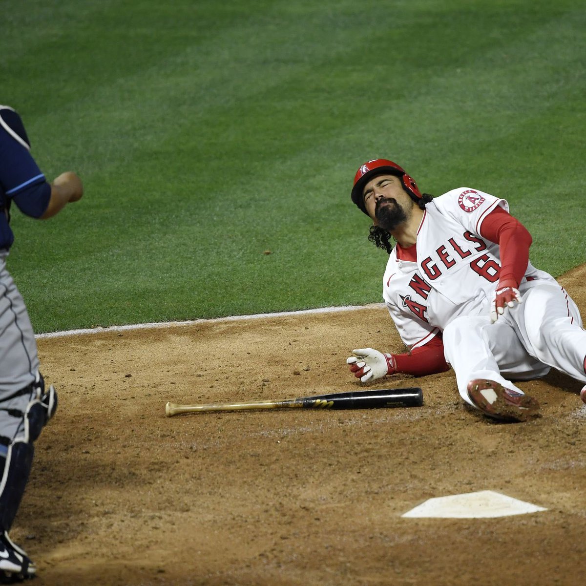 AngelsWin's tweet photo. The #Angels have an active payroll of $113.5M and an injured payroll of $102.3M.

Compare that to AL contenders:

Astros: $202M / $29M
Rangers: $184.2M / $56.3M
Mariners: $72.7M / $32.8M
Orioles: $46.9M / $14.6M
Blue Jays: $188.2M / $15.4M
Yankees: $186.2M / $76.8M
Red Sox: $99.9M / $56M
Twins: $118.5M / $30.3M

And some of the top NL teams...

Braves: $182M / $8M
Phillies: $214.6M / $16.9M
Brewers: $84.3 / $18.2M
Reds: $47.2M / $10.6M
Dodgers: $150.3M / $51.4M
Giants: $141M / $31M
 
No one is remotely close to the Angels, in terms of percentage of their payroll that is on the IL. I suppose this is the danger of investing so much of your potential value in so few players. The team is constructed to expect 10+ WAR from Trout and Rendon for the $76M they're paying them and have gotten 3.3 WAR from them so far.