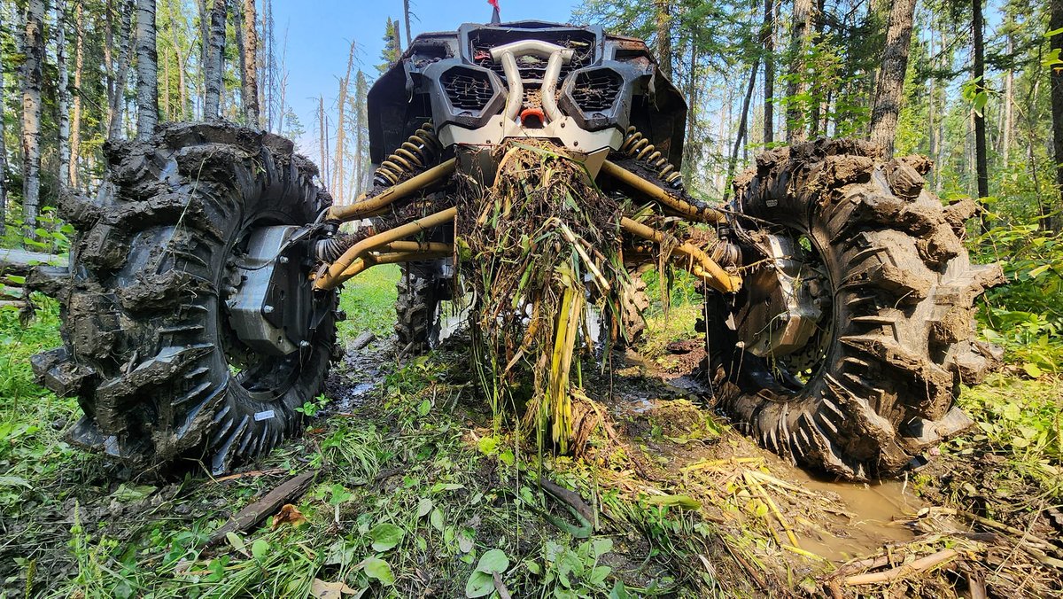 superatvtweet's tweet photo. β @ostacruiser has made a beast out of his @canam #MaverickX3! This #MudMonster is equipped with an #SATV 8" Dual Idler #GDP portal gear lift kit and #TerminatorMAXTires, digging it's way through some of the most insane trails! π€π #GearDrivenPerformance #BuiltforBattle https://t.co/c5c4XnnM5K