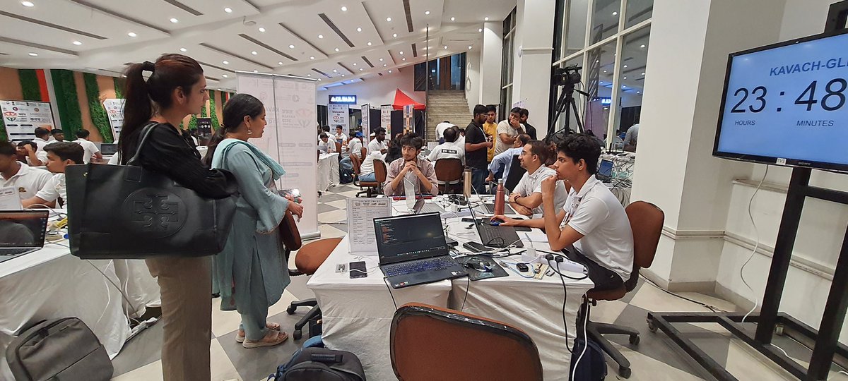 abhayjere's tweet photo. It feels great to see first day of Kavach 23 going so well . Participants started strong and are excited to complete #36hourhackathon
@aicte @mhrd_innovation @BPRDIndia @Cyberdost https://t.co/iB7IxYRXf2