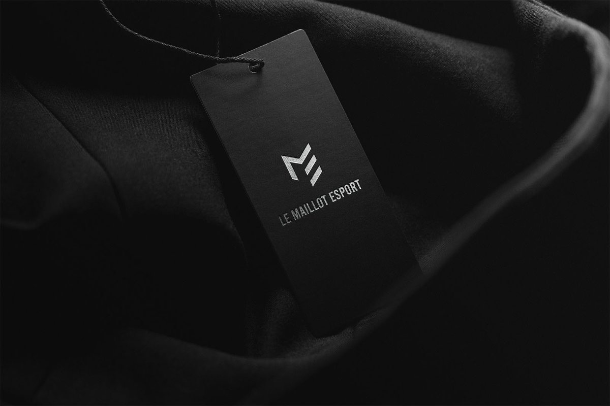 🔥 Livraison offerte jusqu’au 31/08 🔥
💥 Création de design en promo 💥
Profite de nos offres du mois 👉🏼 lemaillotesport.com