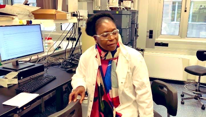 NdjokoKarine's tweet photo. #BlackInChemWeek2023
Here I am: Karine, Black analytical chemist with interest in Chemometry, Hyphenated Techniques, Chromatography, Mass Spectrometry, NMR
Biofluids and Plant
Secondary metabolites analysis
#BlackInChem
#BlackInTech.
#BlackInChemRollCall
@BlackInChem https://t.co/MOd9KkaCIe