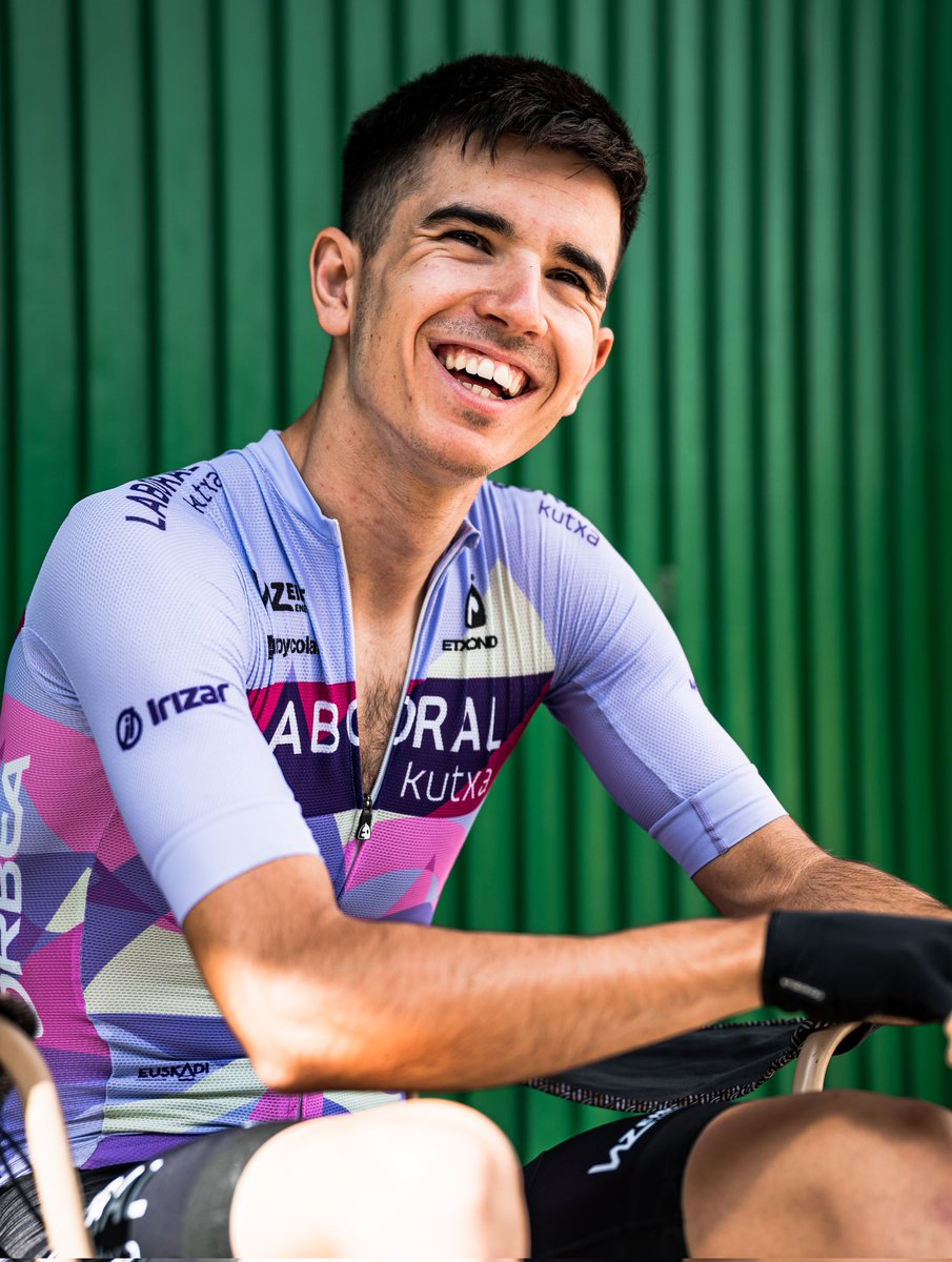 "Me despedí de los compañeros y del resto del equipo; no estaba disfrutando nada de la bicicleta". 2022 fue un año complicado para Nicolas Alustiza, quien un año después ha podido cumplir su sueño de pasar a profesionales con el <a href="/euskaltelteam/">Euskaltel Euskadi Team</a>.

Era su primer año en

🧵(+)