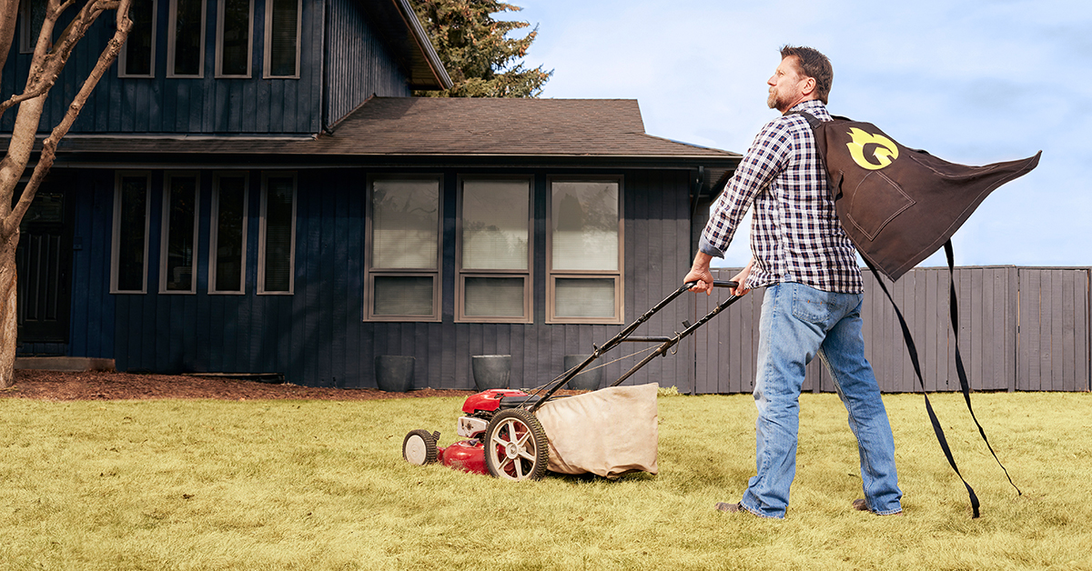 DNVFRS's tweet photo. Being an everyday wildfire hero only requires doing a few everyday chores, keeping lawns < 10cm high, raking up dead leaves, and cleaning roofs and gutters. Learn more things you can do at https://t.co/xJdV3U0WPT
#DNVFRS
#NVanDistrict
#BCFireSmart https://t.co/uS7N3vZUp9