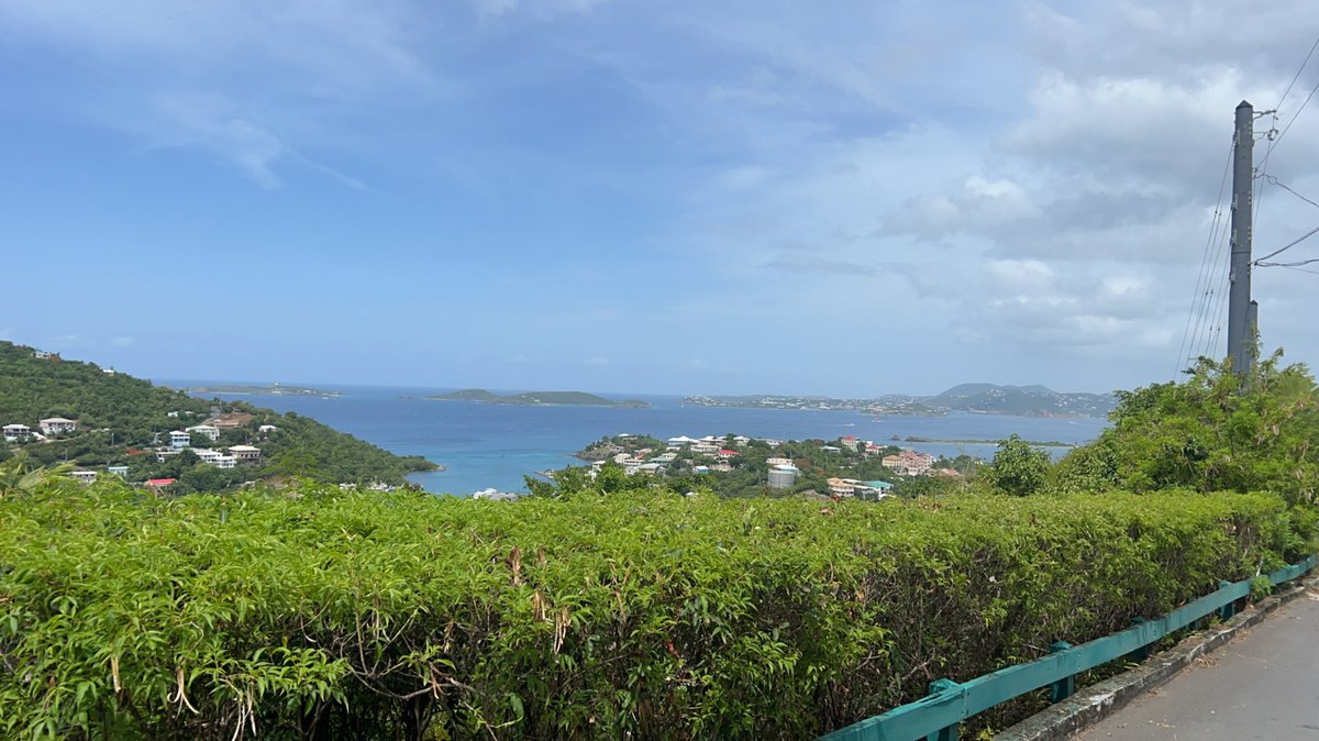 Aaron_burch23's tweet photo. Take me back already😭😭😭 https://t.co/sxm5apFI1E