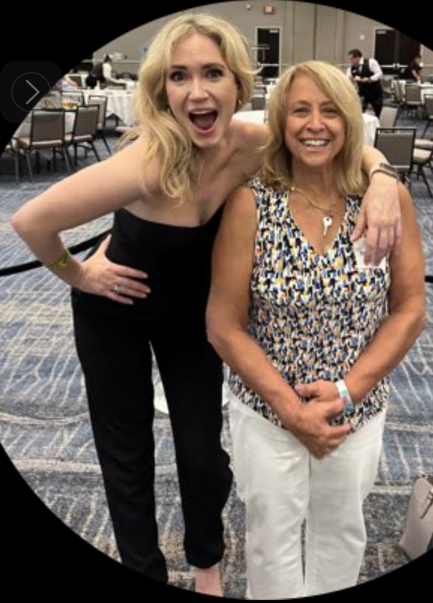 mary61203's tweet photo. Ashley as a surprise guest at the main event❤️😍 #AshleyJones #Beautiful
#Bridget #BringBridgetHome #BB
#BoldAndBeautifulcbs #FanEvent https://t.co/z23eSGmu9p