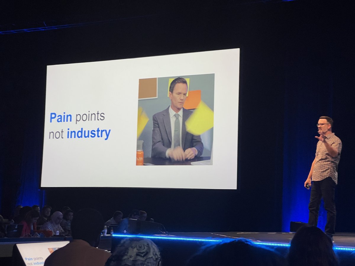 TheRealSEORadar's tweet photo. @dodgejd Ditch industry pages for Pain Point Pages #mozcon https://t.co/PEKtCLtVQj