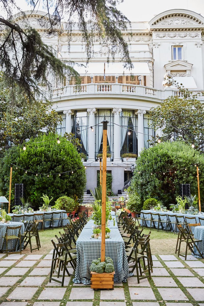 IberianSpirit's tweet photo. The Italian Embassy is one of the most beautiful embassies in Madrid. https://t.co/00F9ZZwno5