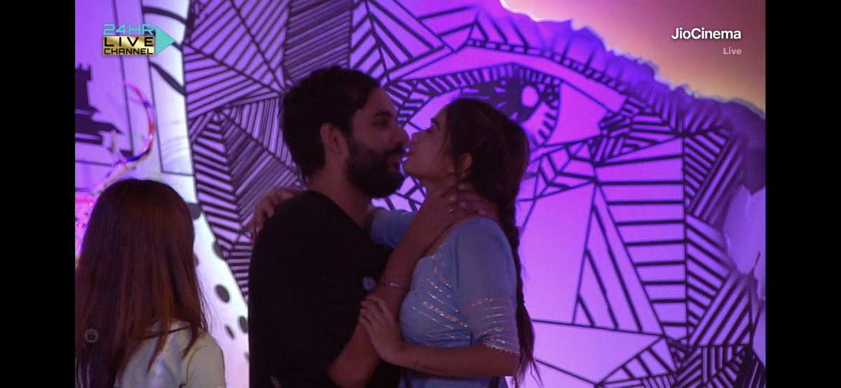 devil_nahyan's tweet photo. Abhi and Manisha Masti 😭❤️🥹🤌🤌

How many like for #abhisha

#abhisha #AbhishekMalhan #FukraInsaan #ManishaRani https://t.co/P0HXa2eliZ
