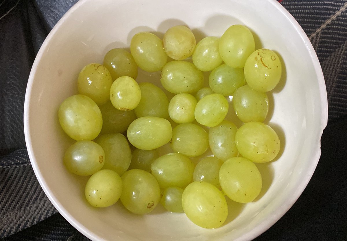 no me den uvas no tengo autocontrol 💔💔💔💔